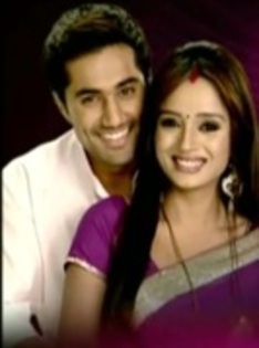 39633710_NMMWGUJNX - asteptati