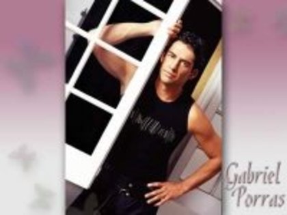 71096_122080132196_1379235_n - Gabriel Porras