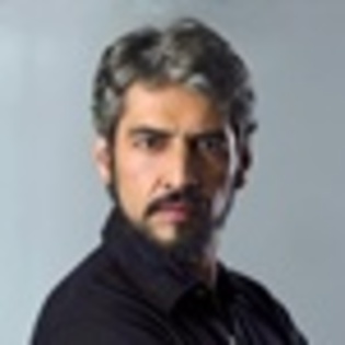 100732_sm - Gabriel Porras