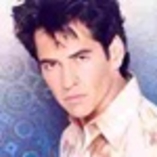 309713_sm - Gabriel Porras