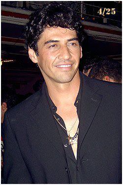 383929_168681076564928_168667436566292_206895_17027240_n