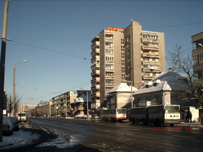 126. Blocul si Calea Bucuresti