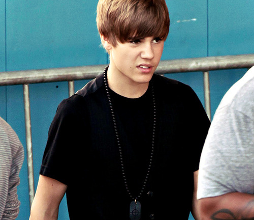 Euu`.nam soareci in casaa`.