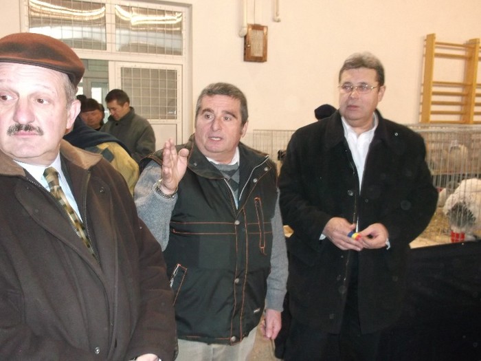 M.TANTAREANU DA EXPLICATII