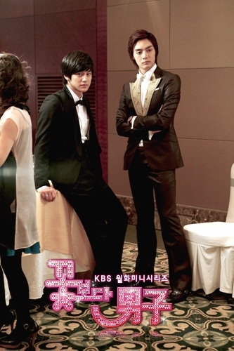 bbf42 - Kim Joon as Song Woo Bin