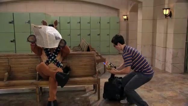 S03E03 354
