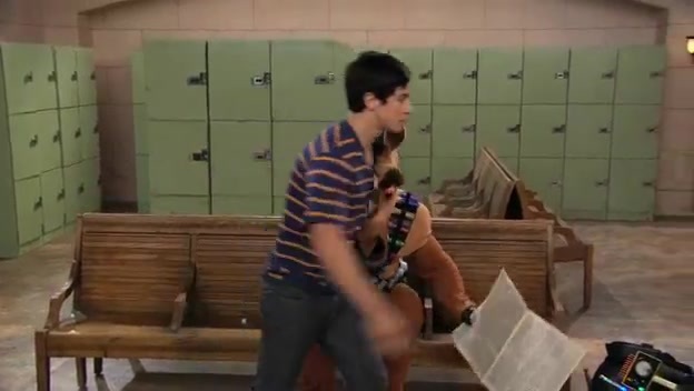 S03E03 363