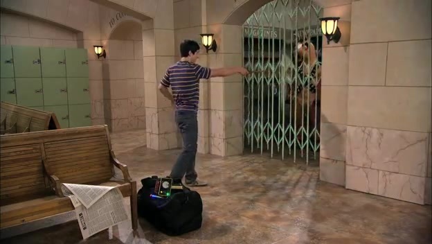 S03E03 367