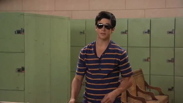 S03E03 370 - Episode Monster Hunter