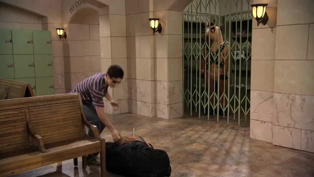 S03E03 374 - Episode Monster Hunter