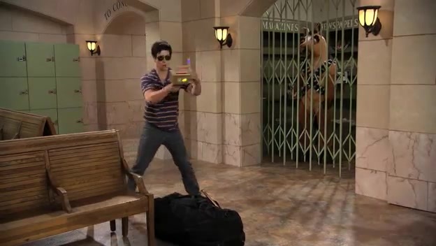 S03E03 377