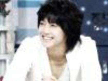 15 - Kim Hyun Joong