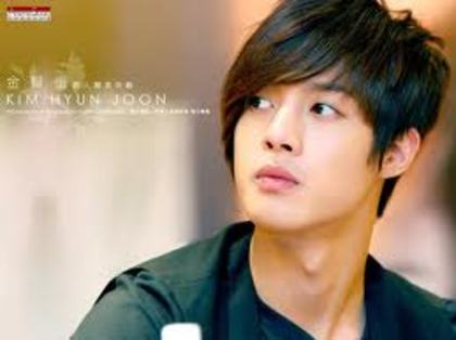 20 - Kim Hyun Joong