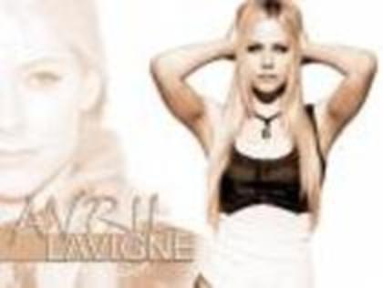 11547819_ZQHKDMRBP - Avril Lavigne