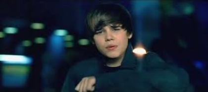 images (5) - Un album cu SUTE de poze numai cu justin bieber