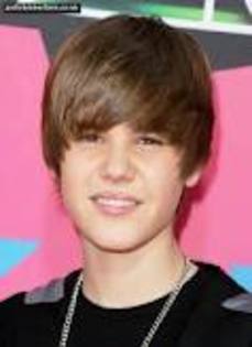 images (25) - Un album cu SUTE de poze numai cu justin bieber