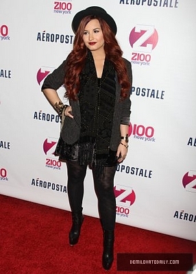 Demitzu (48) - Demitzu - 09 12 2011 - Z100s Jingle Ball 2011