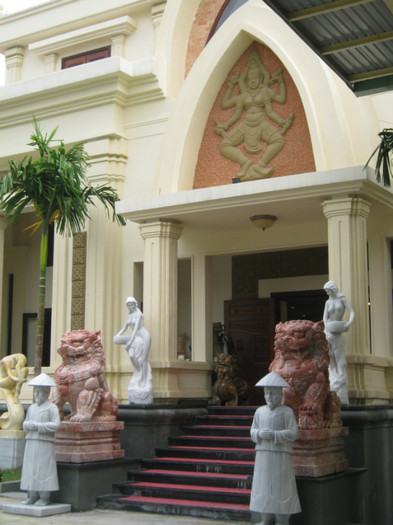 La un atelier de sculptura in marmura