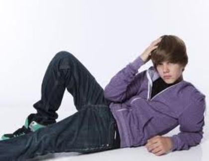 images (4) - Un album cu SUTE de poze numai cu justin bieber