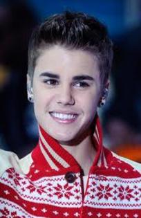 images (7) - Justin Bieber de Craciun