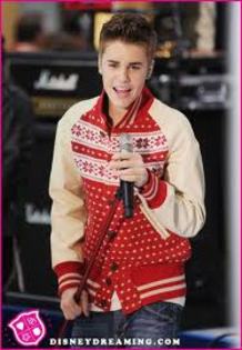 images (8) - Justin Bieber de Craciun