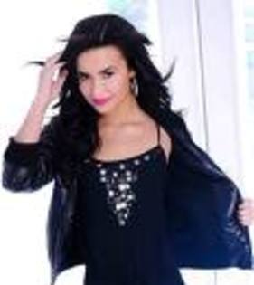 26149447_BDGBGHJBC - demi lovato