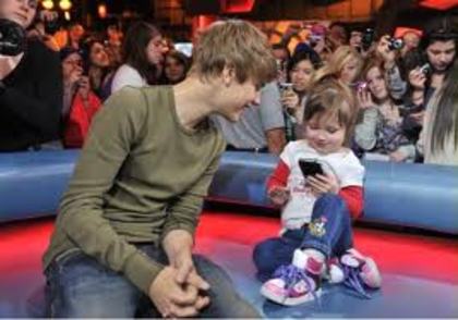 images (7) - Justin Bieber si surioara lui Jazmine