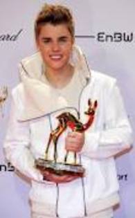 images (12) - Justin Bieber Awards