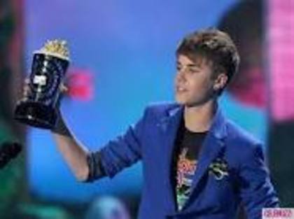 images (20) - Justin Bieber Awards