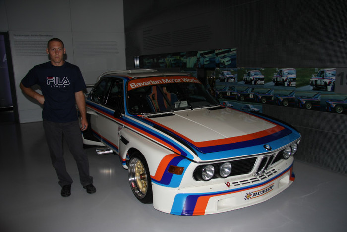 La muzeul BMW ( Munchen)