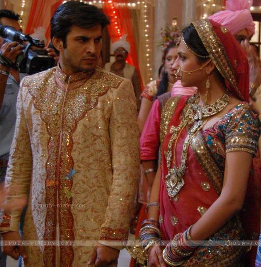 388297_309125565772229_255572597794193_1260092_319599026_n