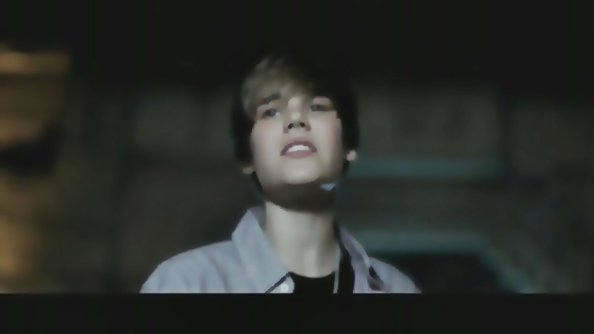 Da. Din acea seara cand ai plecat. Dar hai mai bine la mine sa vorbim.