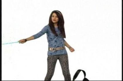 Selena-Gomez-Old-Disney-Channel-Intro-selena-gomez-12416519-400-266 - selena  gomez