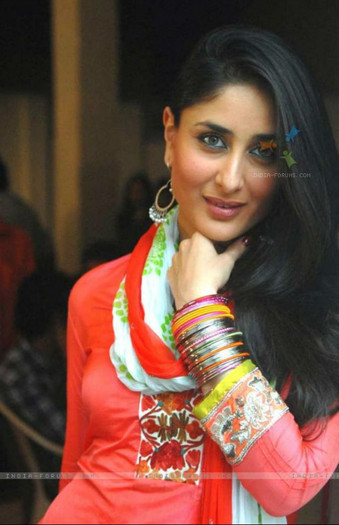 168660-kareena-kapoor-in-the-movie-bodyguard