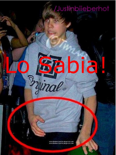 LASA`MA FAT`O` ODATA SA IES DIN CAMERA K MOR AICI!!!!