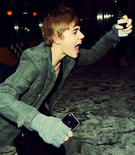 MARYYYYYY!!!!!!!!!!!! TREZESTE`TE!!!!!!!!!!!!!!!!!!