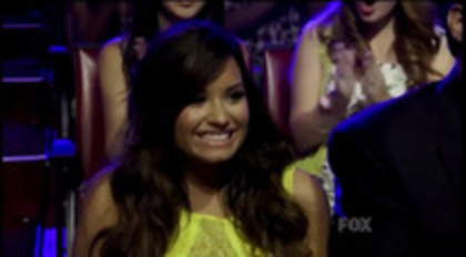 Demitzu (3) - Demilush - Wins Inspire Award And Summer Song Teen Choice 2011 Captures