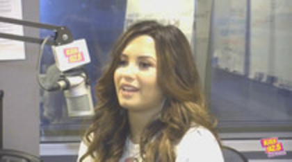 Demitzu (32) - Demilush - Kiss 925 Interview Captures