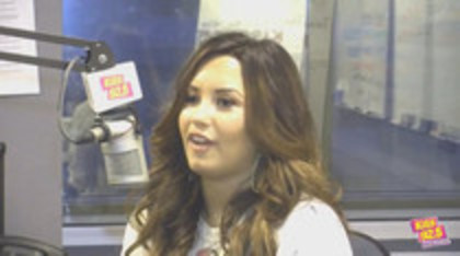 Demitzu (33) - Demilush - Kiss 925 Interview Captures