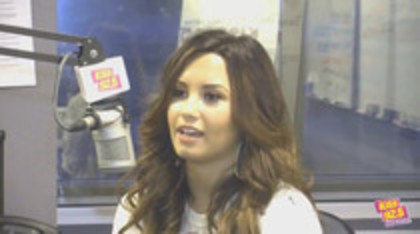 Demitzu (104) - Demilush - Kiss 925 Interview Captures