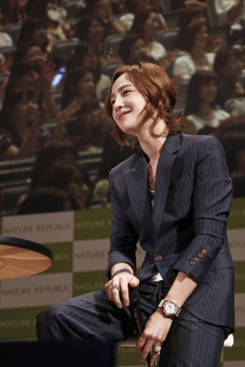  - Jang Geun Suk