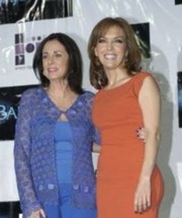 195770_179371092108282_5897554_n - Helena Rojo