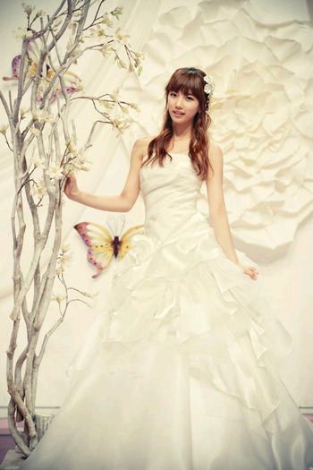 Suzy Miss A Wedding - Suzy