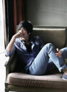 thumb_54628861201003191942534 - Kim Bum