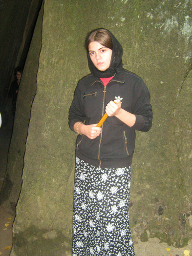 fiica mea la pestera Sfintei Teodora