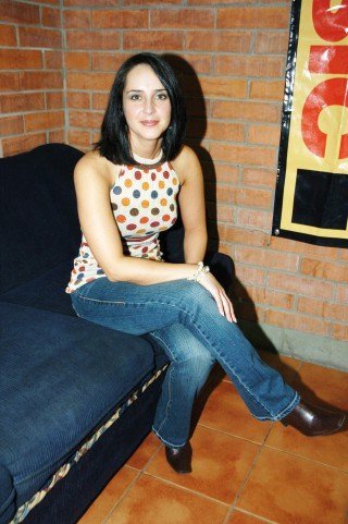 156631_1590340411445_1623903774_1318557_265243_n