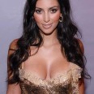 Kimberly_Kardashian_1228340363_1