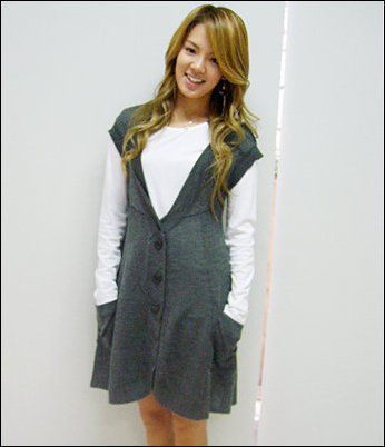 korean-long-hairstyles-with-soft-curls-hair-for-women-kim-hyo-yeon-_0 - HyoYeon