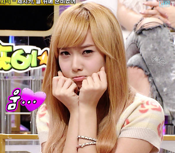 SNSD-Jessica-Cute-Sad-Face-Cut