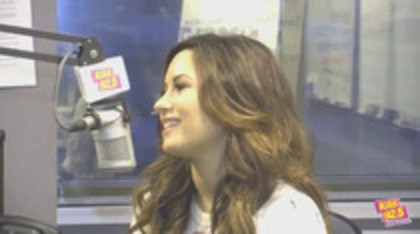 Demitzu (190) - Demilush - Kiss 925 Interview Captures